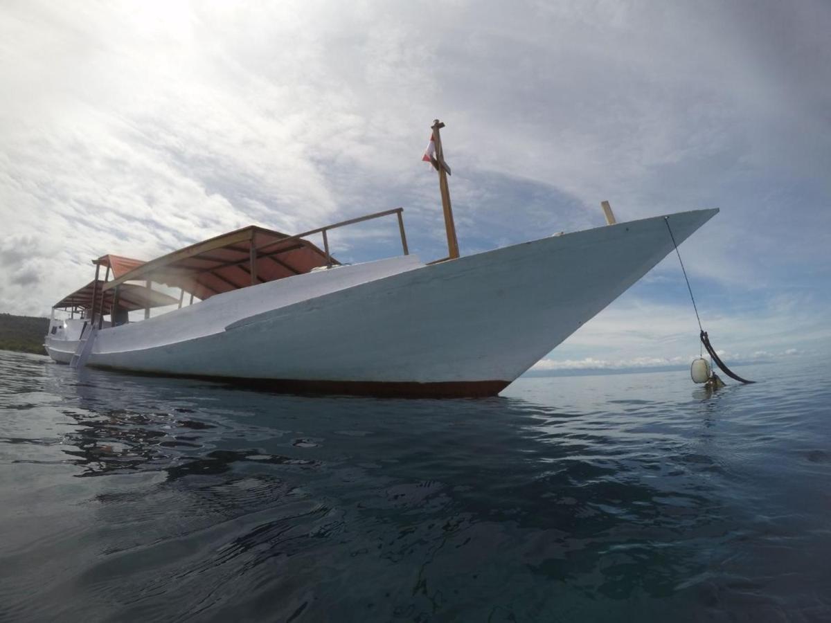 Maleo Moyo Hotel & Dive Resort Moyo Island Eksteriør billede