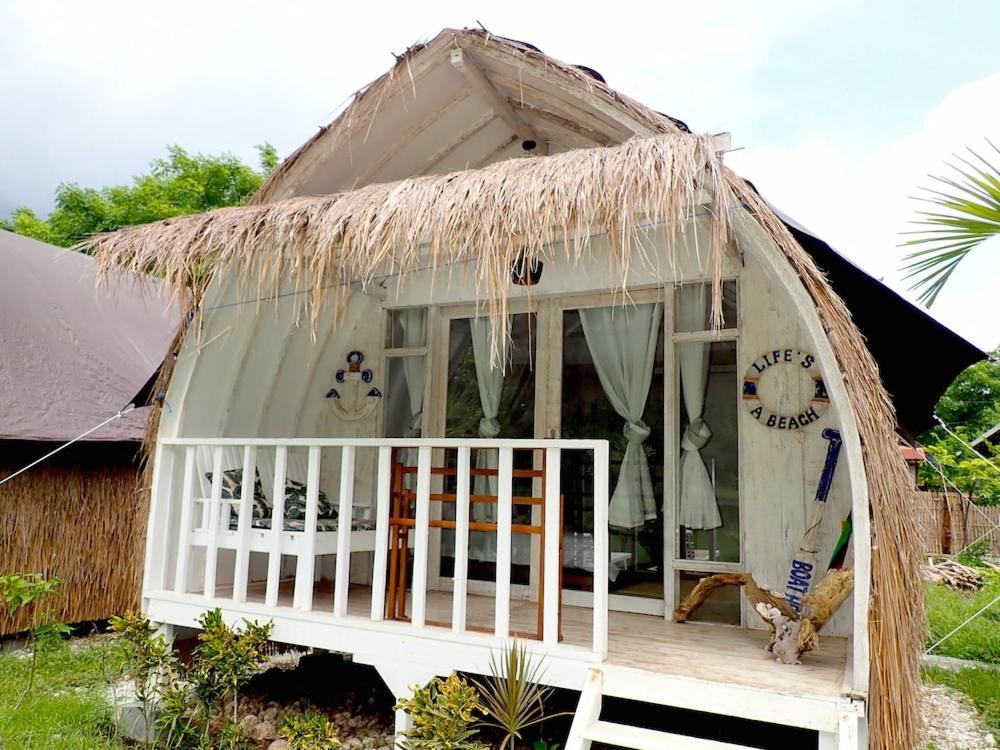 Maleo Moyo Hotel & Dive Resort Moyo Island Eksteriør billede