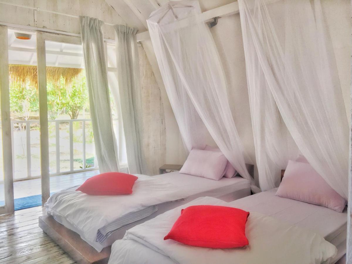 Maleo Moyo Hotel & Dive Resort Moyo Island Eksteriør billede